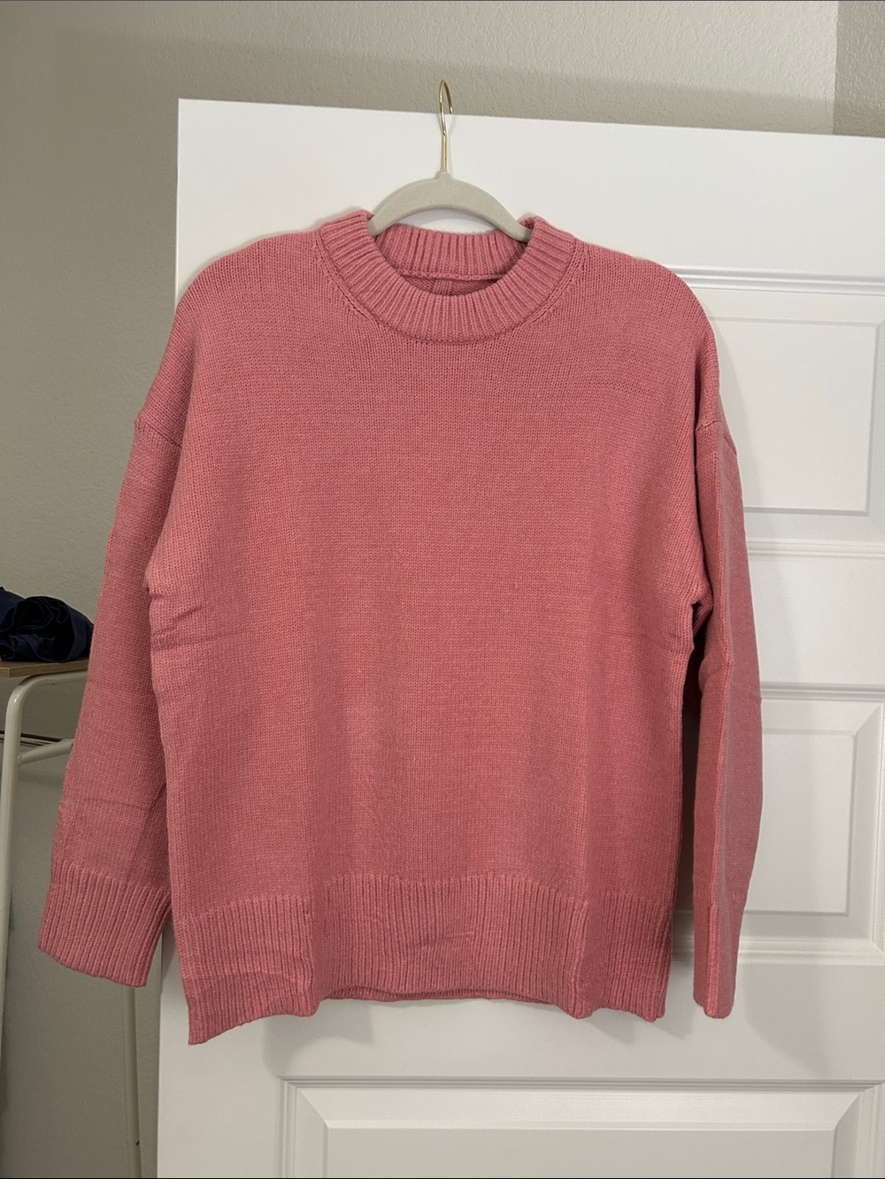 Cozy Crewneck Sweater in wild pink Rose